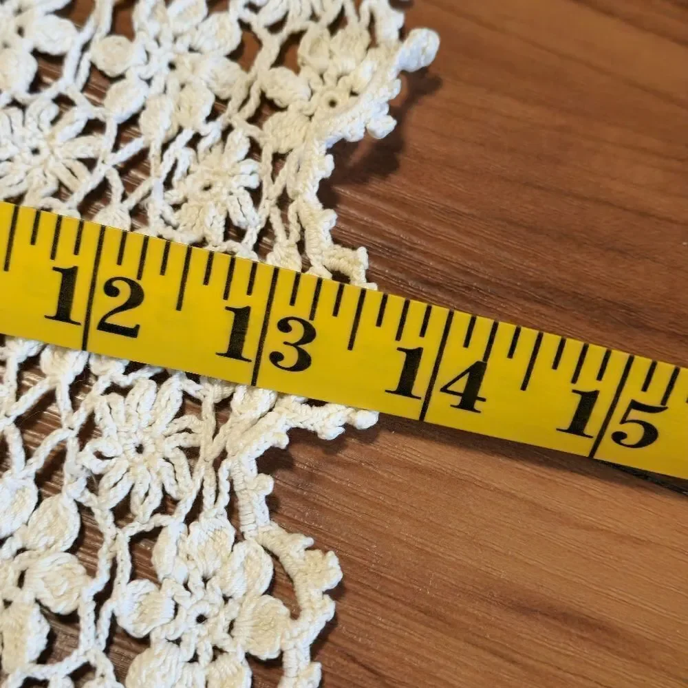 Vintage crocheted flower pattern table runner